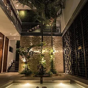 El Capitán 4*, Tulum México